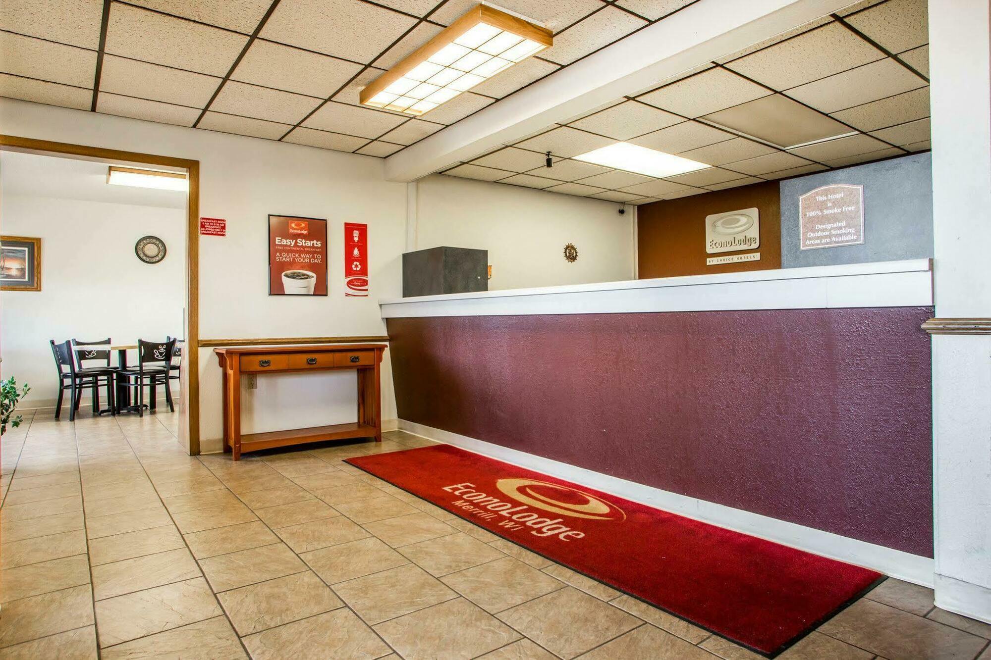 Travelodge By Wyndham Merrill Dış mekan fotoğraf